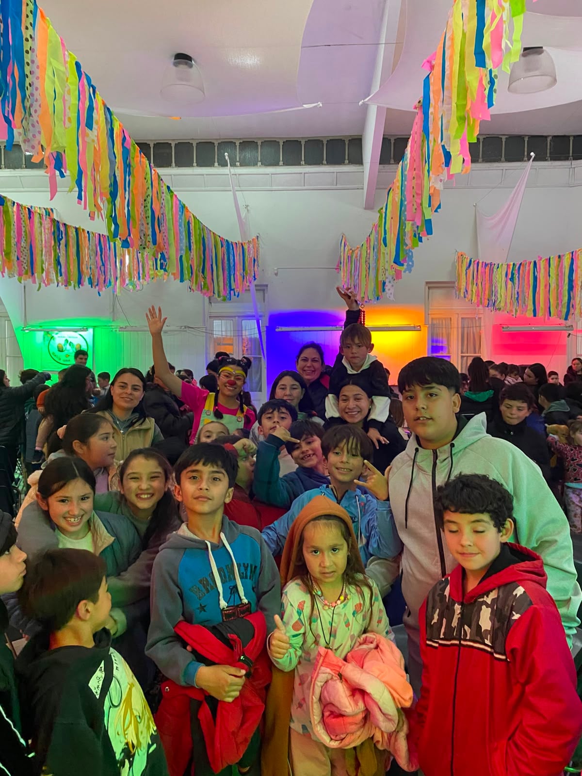 Puentes en la Infancia: gran cierre de Vacaciones de Invierno con la Compañía Había una Vez