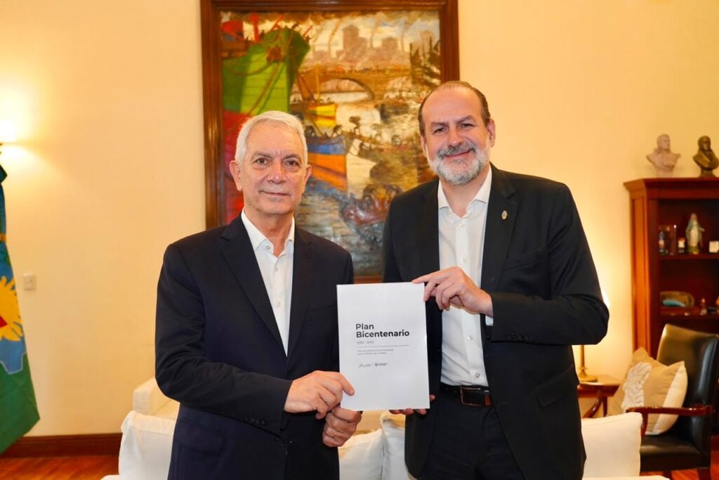 Modernización de la gestión: acuerdo entre intendentes de La Plata y Bahía Blanca