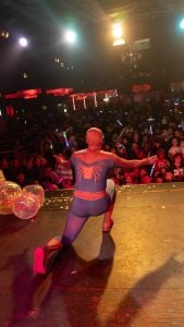 (audio) Tecnokids: el éxito de las fiestas electrónicas familiares que hace bailar a grandes y chicos