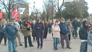 (videos)Tres Arroyos también marchó contra la Ley de Tierras
