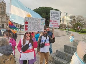 (videos)Tres Arroyos también marchó contra la Ley de Tierras