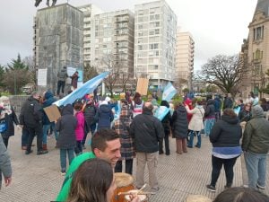 (videos)Tres Arroyos también marchó contra la Ley de Tierras