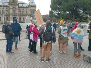 (videos)Tres Arroyos también marchó contra la Ley de Tierras