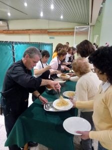 (audio) Todo listo para la gran tallarinada solidaria en favor de los Reyes Magos