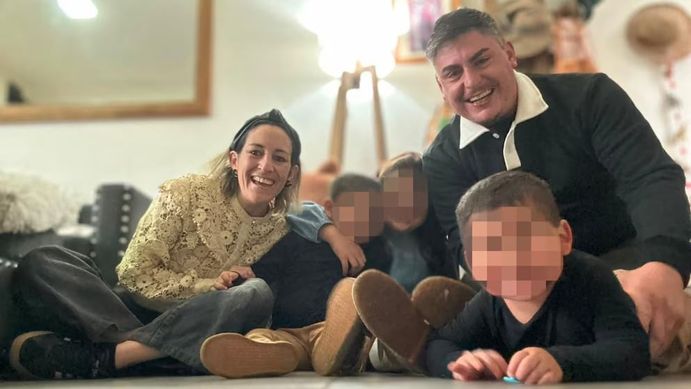 (audio) Adoptaron a tres hermanos y necesitan dinero para ampliar la casa y sumar a dos varones más