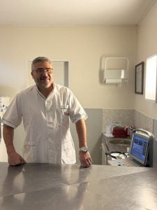 (audio)Diego Pigueiras, veterinario: “es una profesión hermosa”