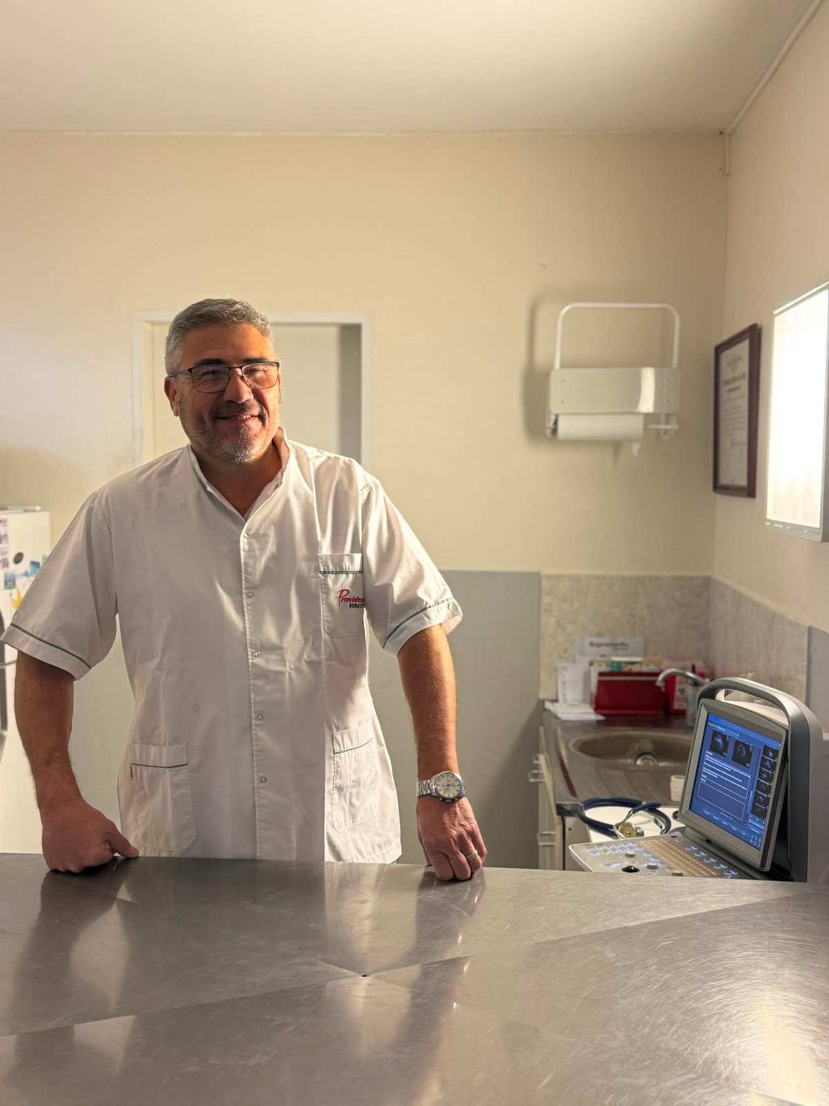 (audio)Diego Pigueiras, veterinario: “es una profesión hermosa”